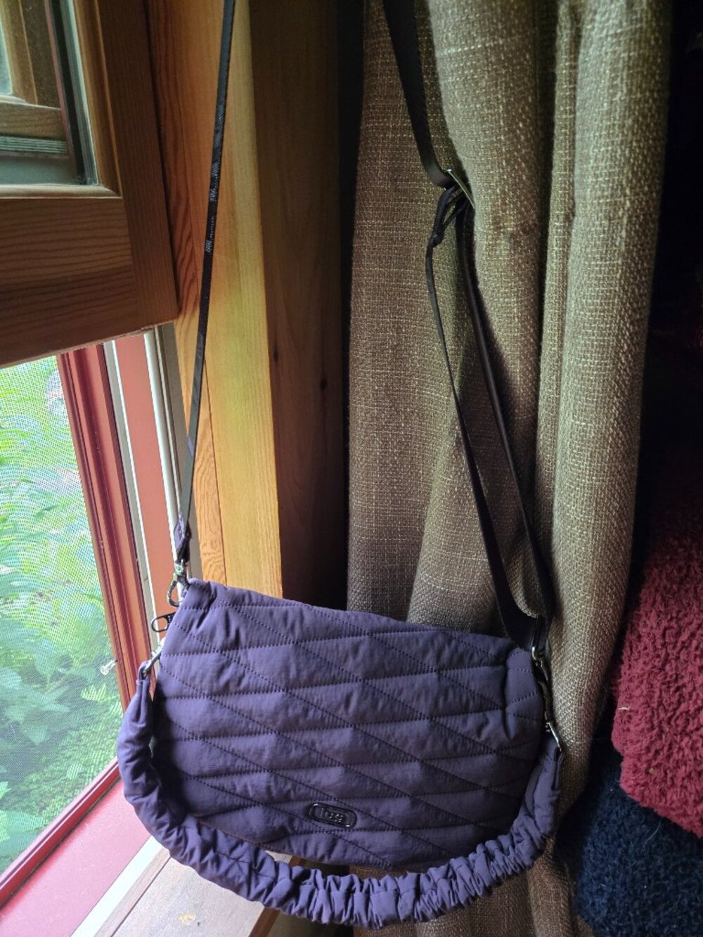 Bina CloudGo Foldover Crossbody Bag (in plum color)